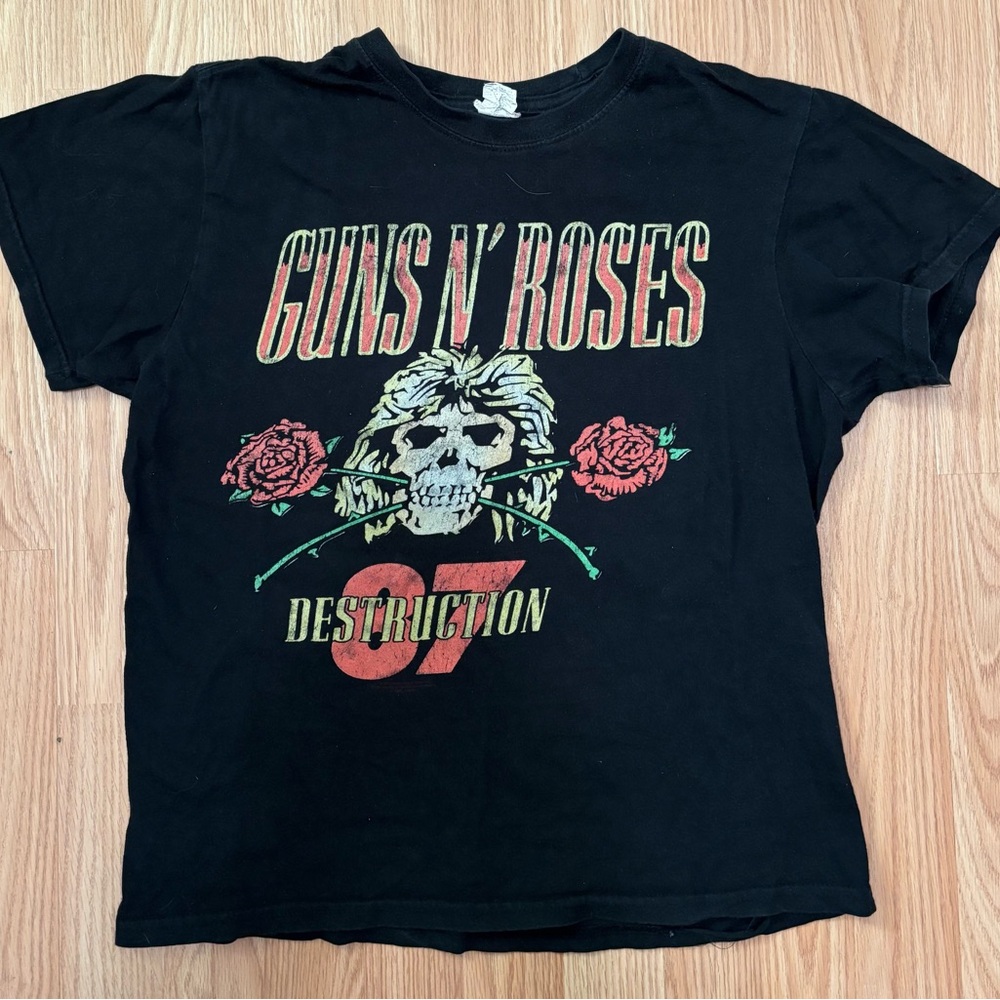 GUNS 'N ROSES - 1987 VINTAGE "DESTRUCTION" UK CONCERT TOUR T-SHIRT / SZ. S